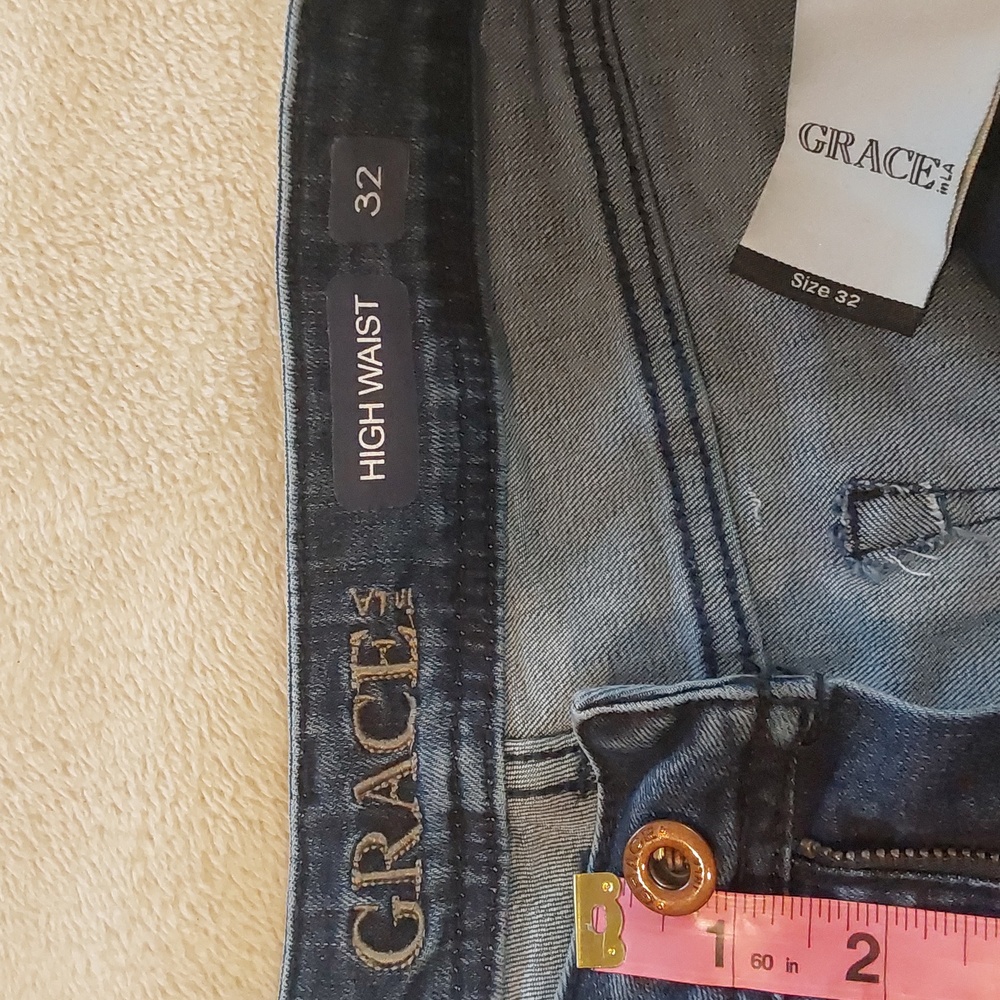 Grace of LA Women's High Waisted Super Flare Bell Bottom Raw Hem Jeans Size 32 - Picture 10 of 16